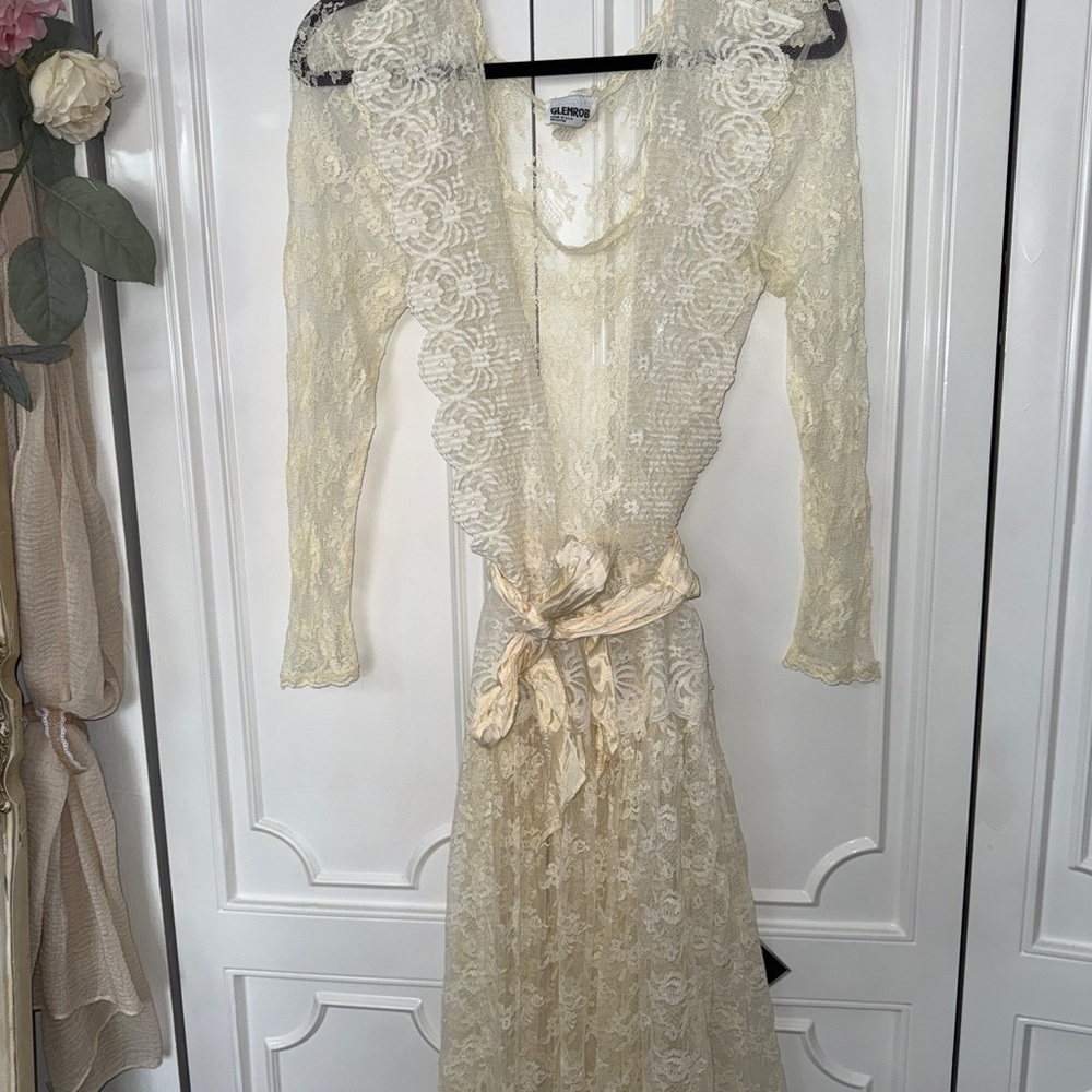 RARE VTG Glen Rob Sheer Lace Cream Maxi Dress - Ella Langley Inspired